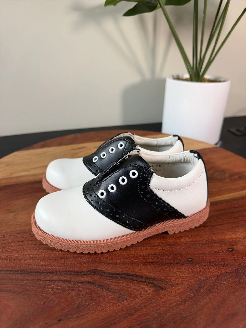 NEW! Academie Gear Honor Saddle Oxford Leather Shoes Toddler Size 11